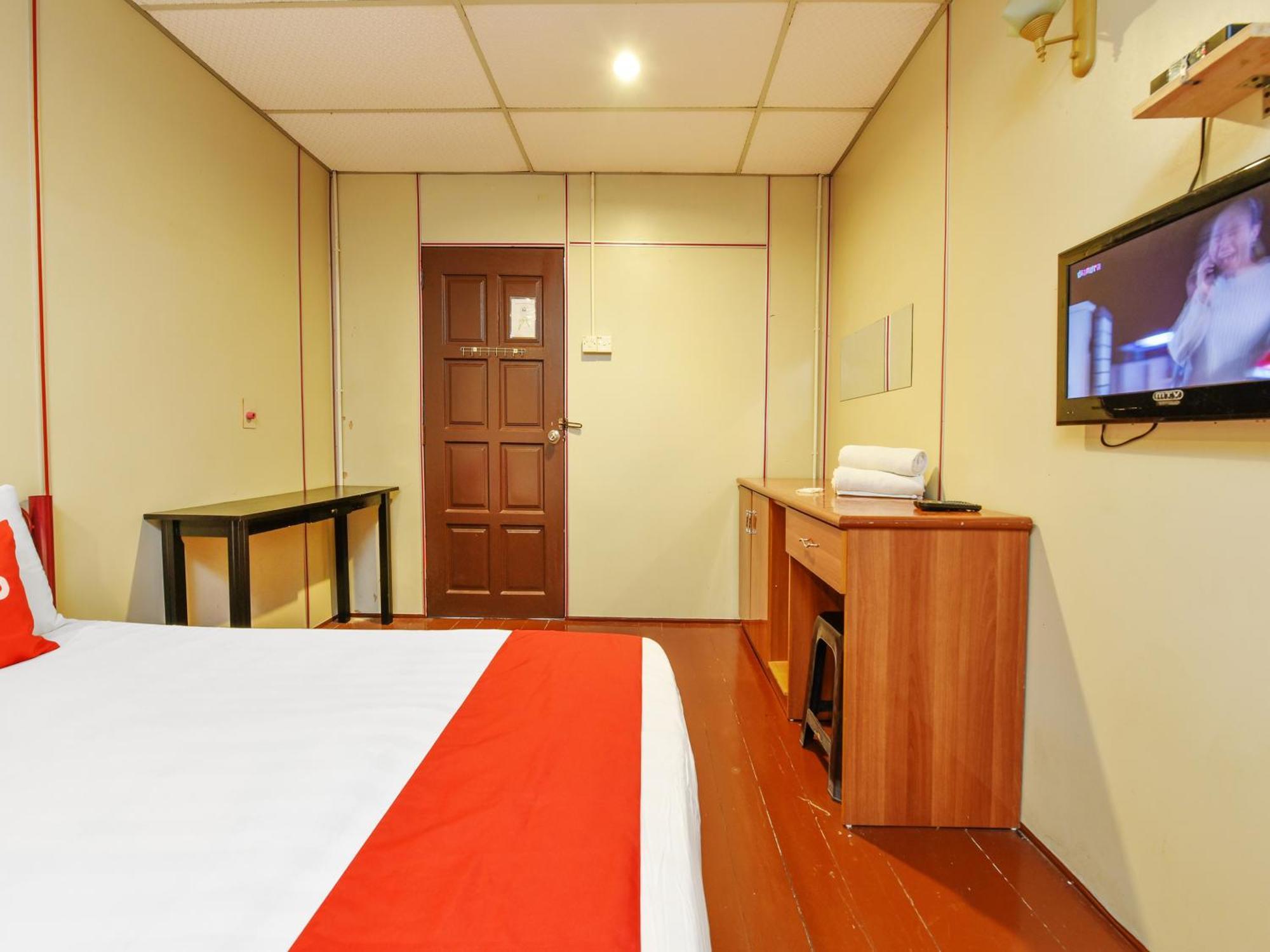 Oyo 90627 Pulau Ketam Inn Klang Exterior photo