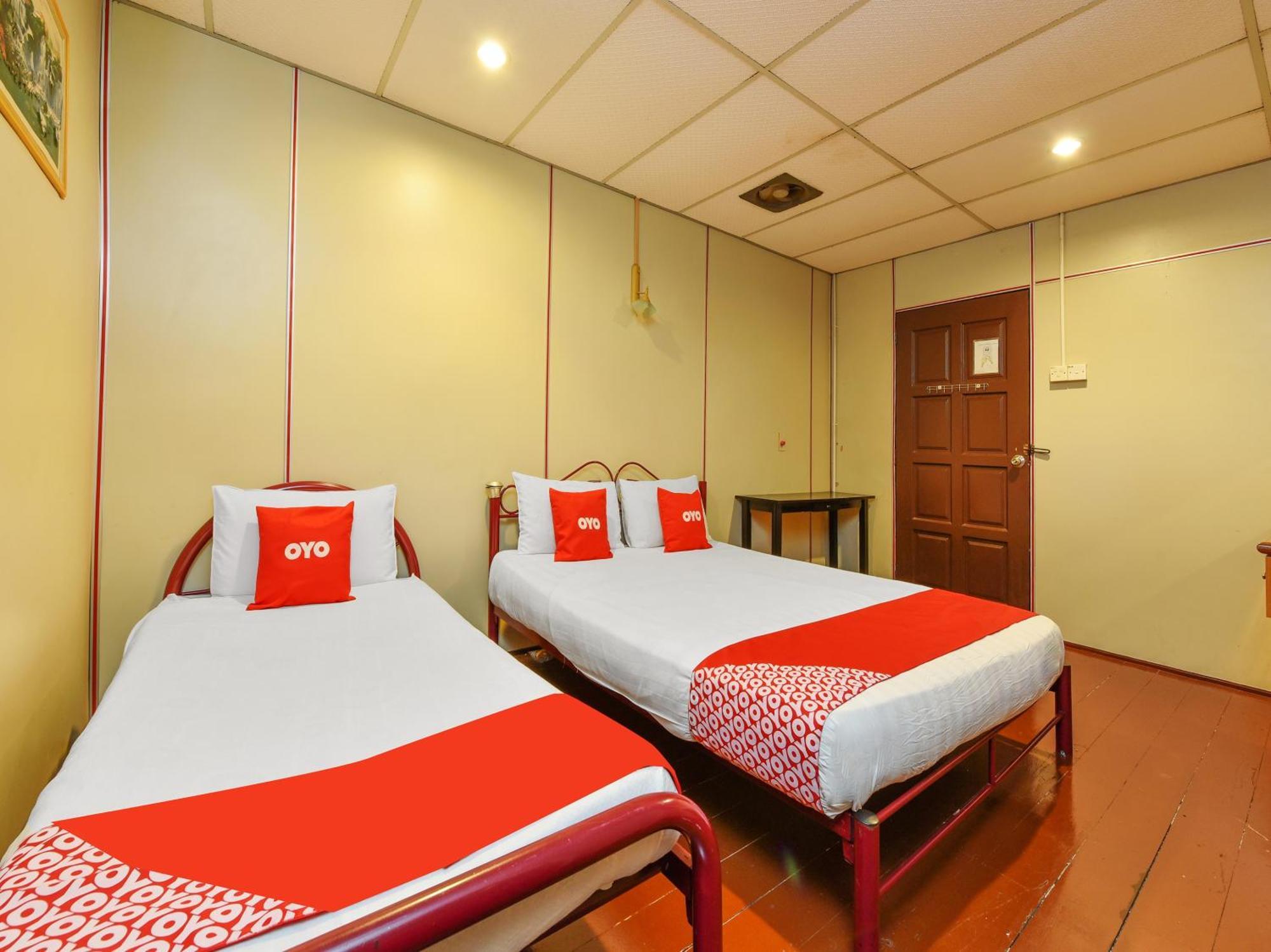 Oyo 90627 Pulau Ketam Inn Klang Exterior photo