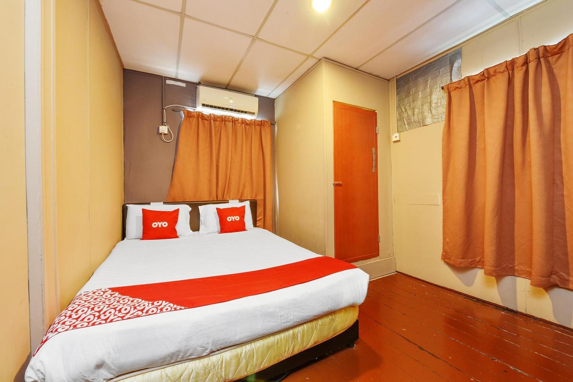 Oyo 90627 Pulau Ketam Inn Klang Exterior photo